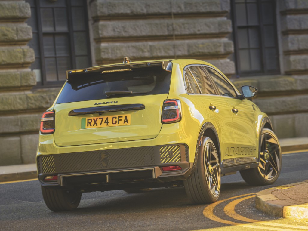 Abarth 600e Scorpionissima